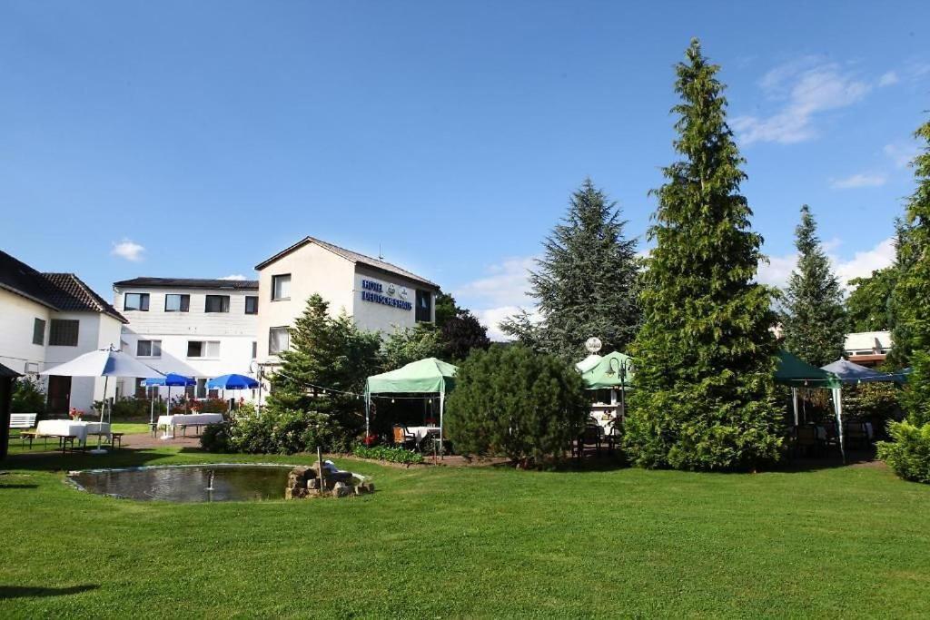 Parkhotel Goldlinde Bodenwerder Kültér fotó