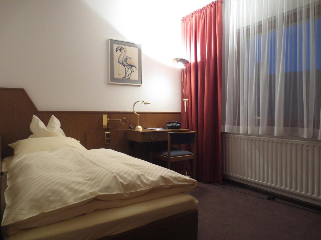 Parkhotel Goldlinde Bodenwerder Szoba fotó