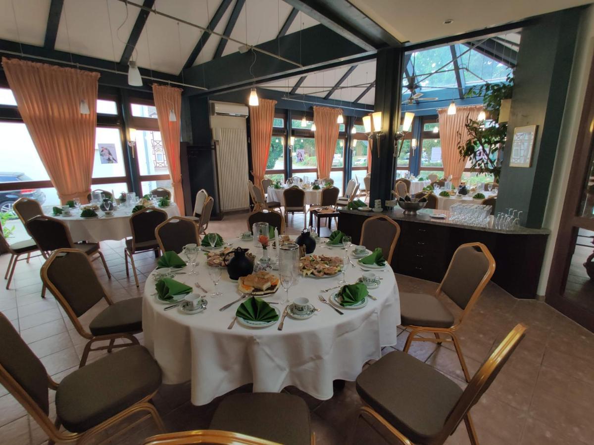 Parkhotel Goldlinde Bodenwerder Kültér fotó